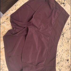 lululemon speed up shorts | purple size 8